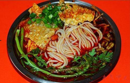 广西螺蛳粉爆料视频播放,揭秘视频播放背后的美食传奇 第3张 广西螺蛳粉爆料视频播放,揭秘视频播放背后的美食传奇 第3张